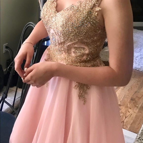 Prom dress - Picture 3 of 3